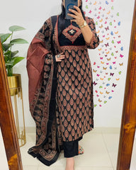 Women Black Premium Cotton Kurta Pant and Dupatta set