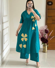Women Teal Blue Cotton Beautiful Patch work Kurta Pant set