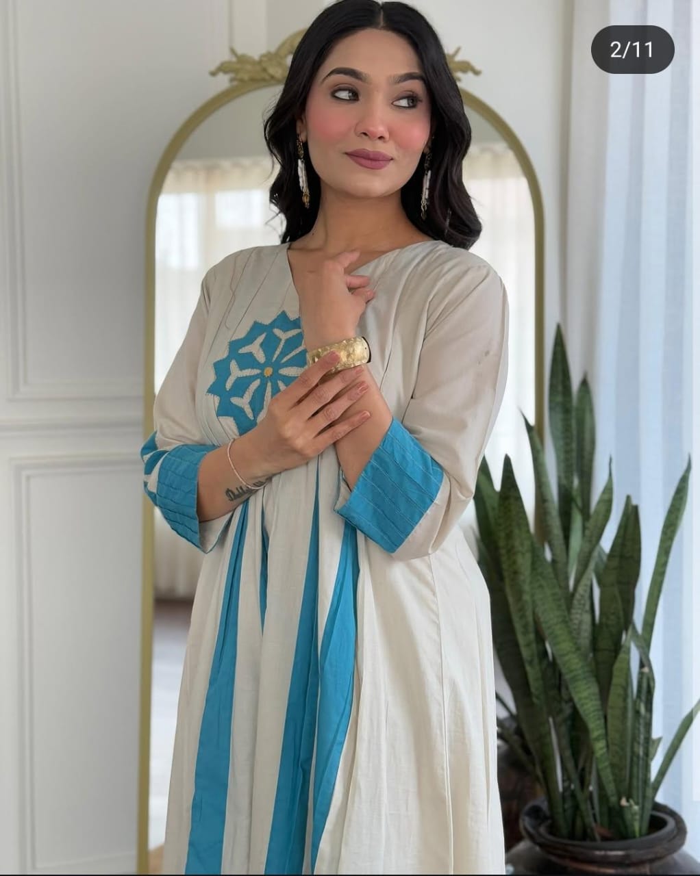 Women Cream Cotton Blue Motif Kurta Pant set