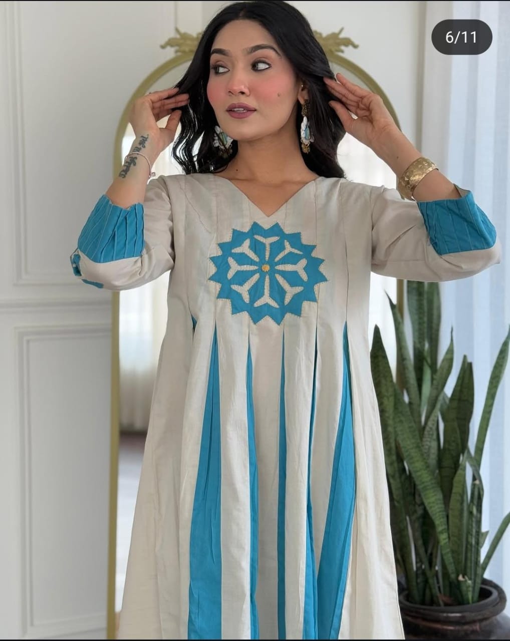 Women Cream Cotton Blue Motif Kurta Pant set
