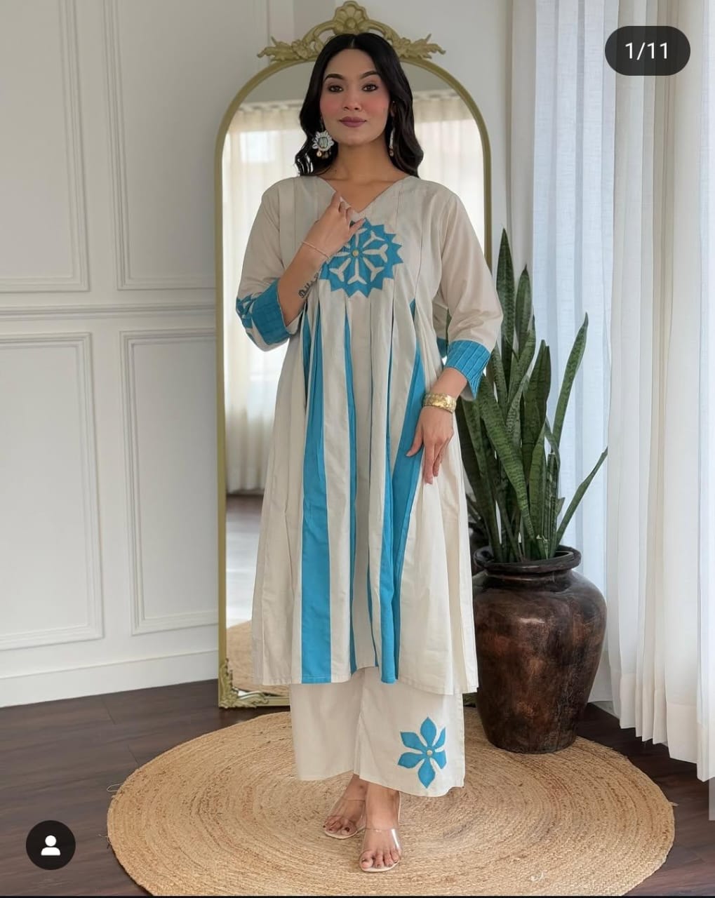 Women Cream Cotton Blue Motif Kurta Pant set