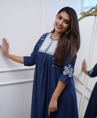 Women Blue Cotton Embroidery Kurta Pant set