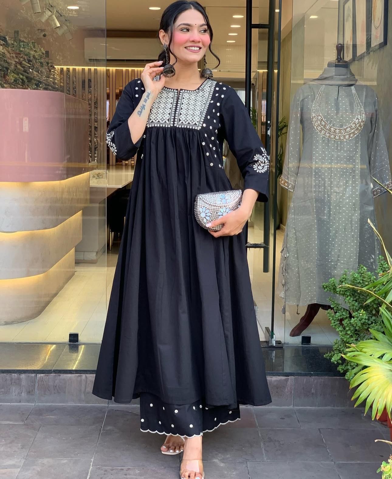Women Black Cotton Embroidery Kurta Pant set