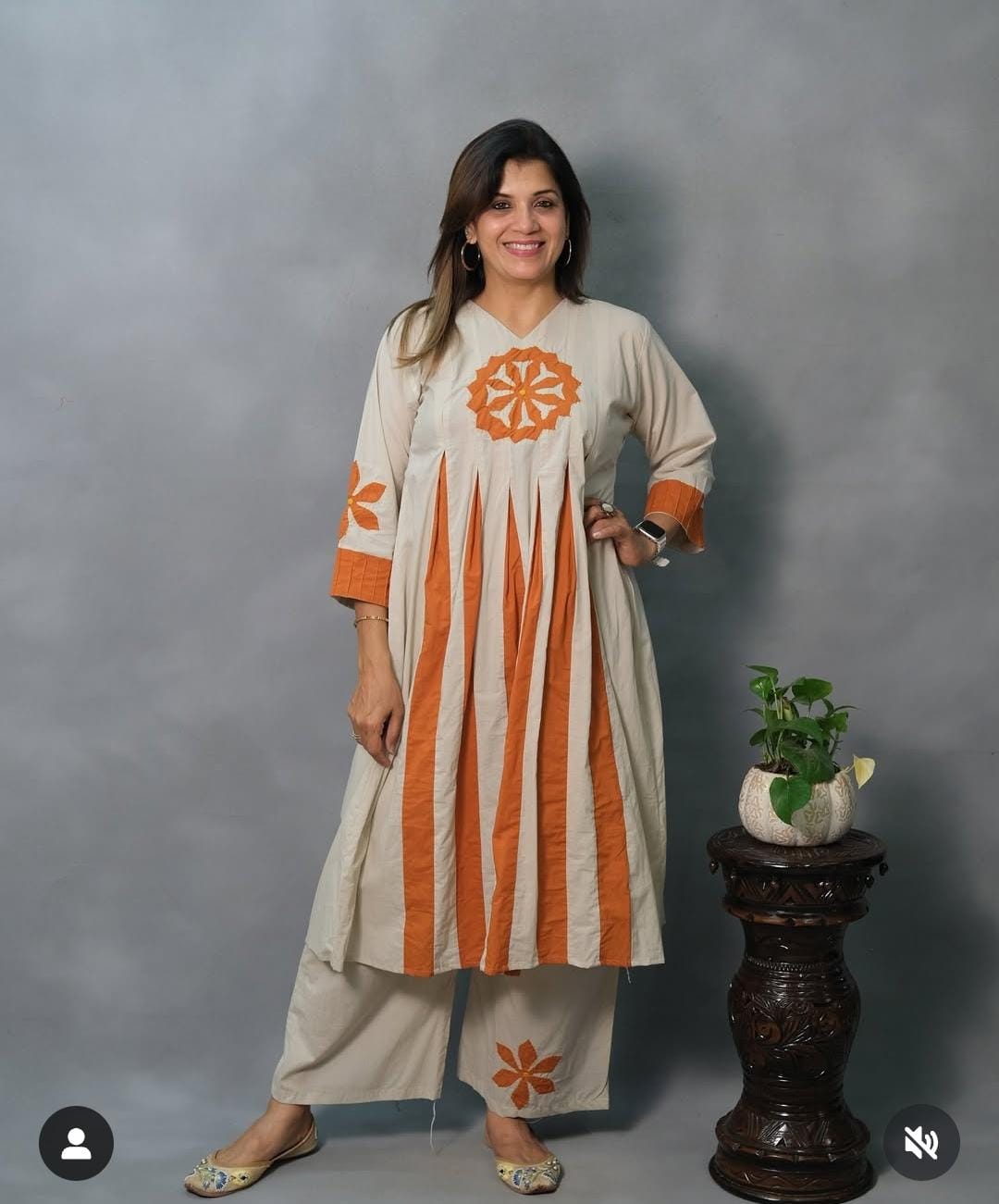 Women Cream Cotton Dark Orange Motif Kurta Pant set