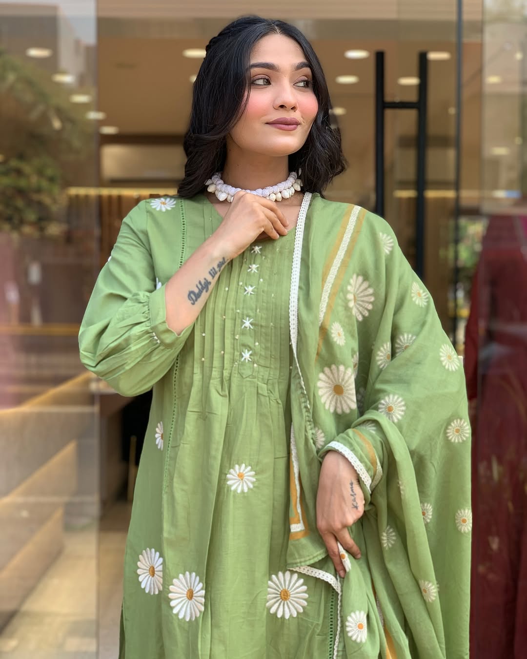 Women Green Cotton Embroidery Flowers Kurta Pant and Dupatta set