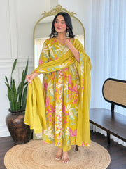 Women Yellow Multicolor Cotton Tussle Kurta Pant and Dupatta set
