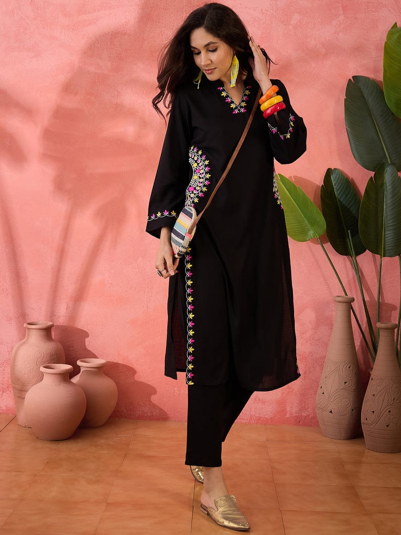 Women Black Cotton Embroidery Pocket Kurta Pant set