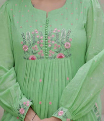 Women Green Super Dyeing Cotton Kurta Pant and Dupatta set