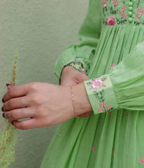 Women Green Super Dyeing Cotton Kurta Pant and Dupatta set