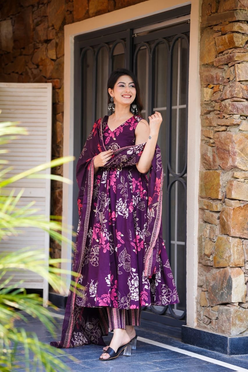 Women Purple Cotton Multicolor Kurta Pant and Dupatta set