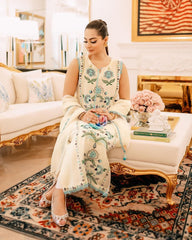 Women White Georgette Embroidery Kurta Pant and Dupatta set