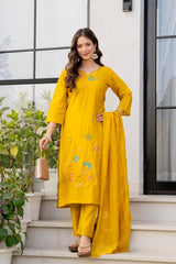 Women Yellow Roman Silk Kurta Pant and Banarsi Dupatta set
