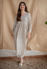 Women White Cotton Umbrella Style Kurta Pant set