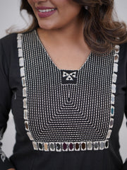 Women Black Cotton Daring Summer Co-Ord set
