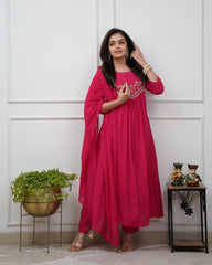 Women Pink Cotton KS Embroidery Kurta Pant and Dupatta set