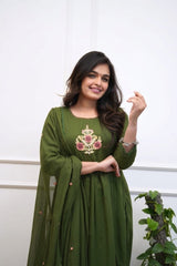 Women Green Cotton Classy Look Embroidery Kurta Pant and Dupatta set
