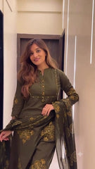 Women Green Cotton Patch and Printx Kurta Pant and Dupatta set