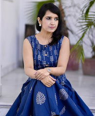 Women Blue Leaves Cotton Top and Skirt Set