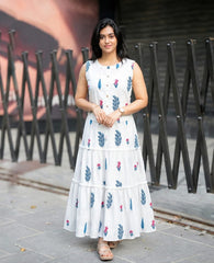 Women White Mughal Cotton Top and Skirt set