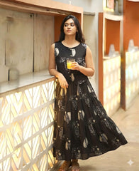 Women Black Bird Cotton Top and Skirt set