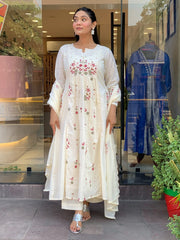 Women White Cotton Embroidery Front Panel Kurta Pant Dupatta set