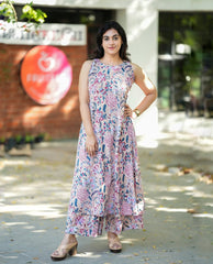Women Multi Cotton Womanhood Kurta Pant Set