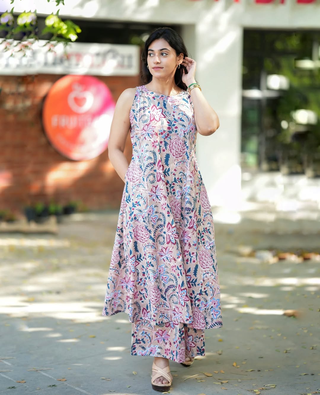 Women Multi Cotton Womanhood Kurta Pant Set