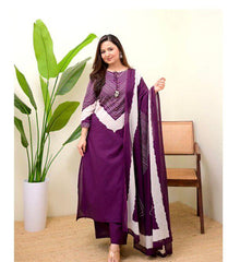 Women Purple Cotton Discharge Print Kurta Pant and Dupatta set