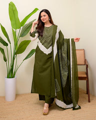 Women Green Cotton Discharge Print Kurta Pant and Dupatta set