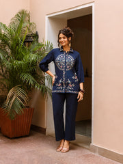 Women Navy Blue Cotton Embroidery Collar Co-Ord set