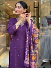 Trending Handloom Dupatta Purple cotton Kurta Pant and Dupatta set